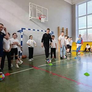 Мероприятия в рамках городского партийного проекта "Арт- пространство" в преддверии Дня отца